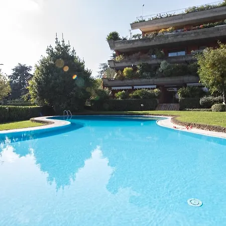 Azzurra Apartment *