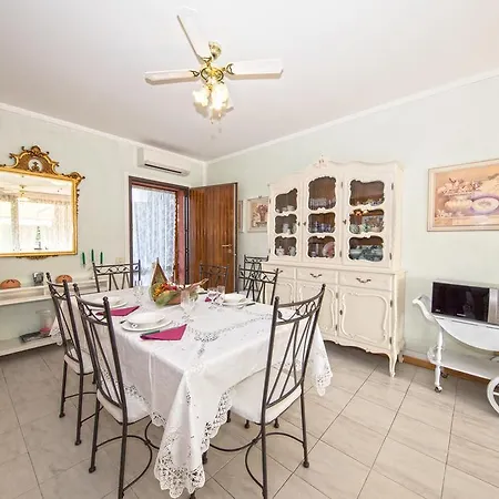 Apartment Azzurra